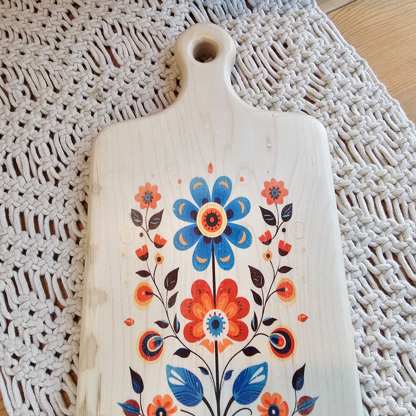 Cutting Board- Maple- 15.5 x 7- Scandinavian Folk Art- Floral