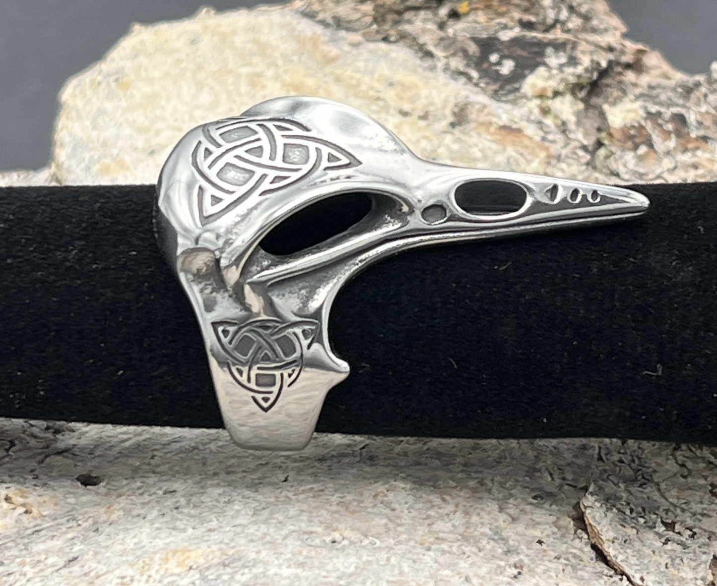 Ring - Raven Skull with Celtic Knot